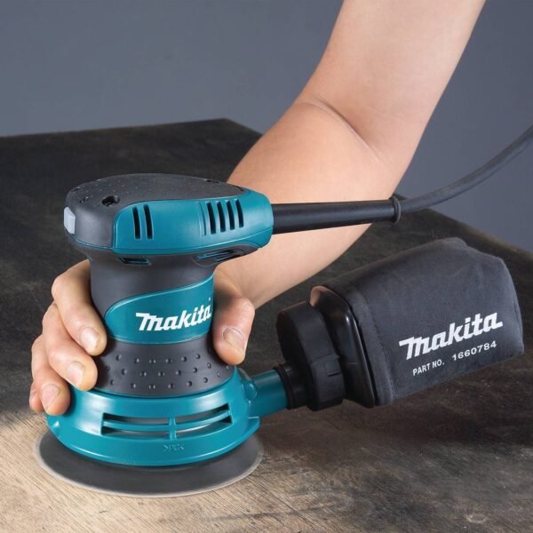Makita BO5030 Random Orbit Sander Review Powerful Smooth Sanding with Superior Control Makita BO5030 Random Orbit Sander Review Powerful Smooth Sanding with Superior Control