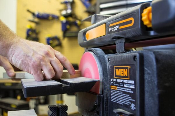 WEN 6502T Combination Disc and Belt Sander Review Powerful Versatile Cast Iron Base WEN 6502T Combination Disc and Belt Sander Review Powerful Versatile Cast Iron Base